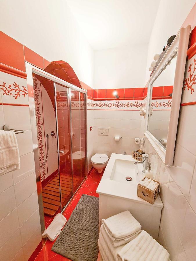Via Vittoria Quattro Daire Roma Dış mekan fotoğraf